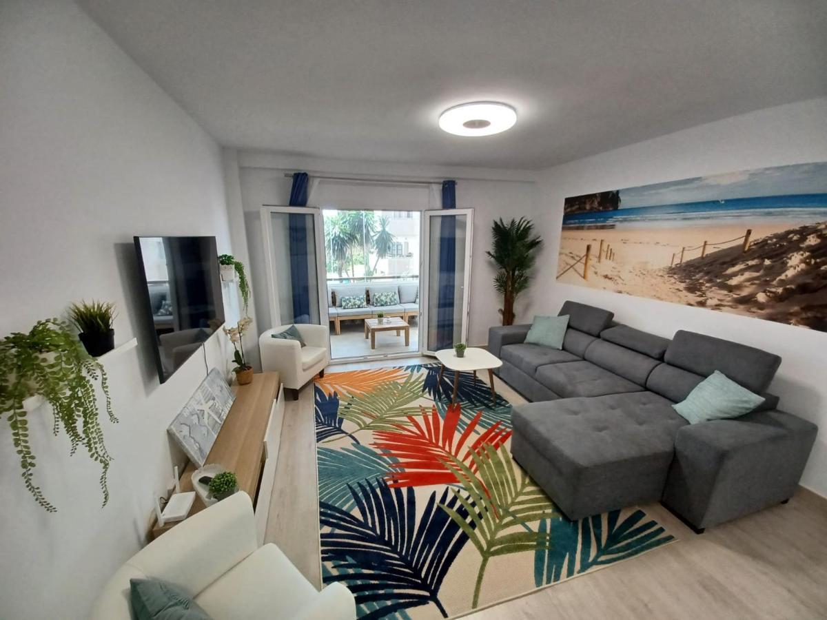 Family Apartment Walking Distance To The Sea And All Amenities Ситио-де-Калаонда Экстерьер фото